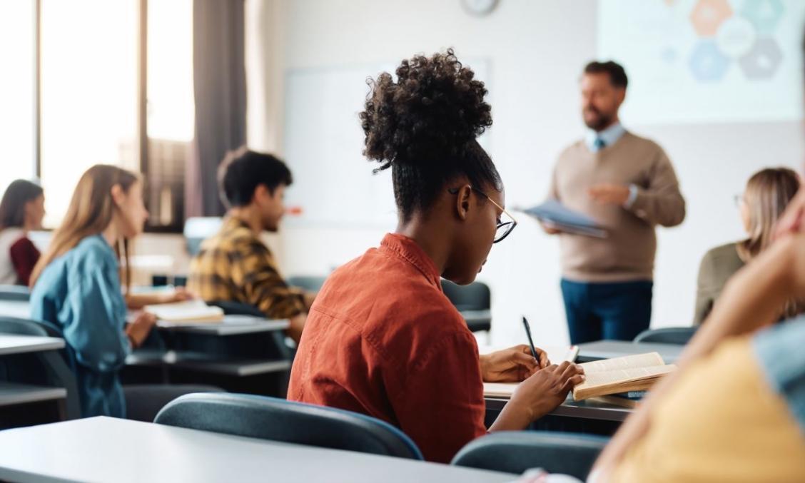 Офис Geoepstoqa в Аморе